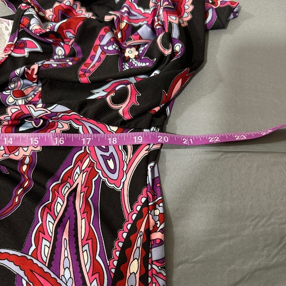Elegant Paisley Women's Blouse in Black and Purple - Picture 4 of 6